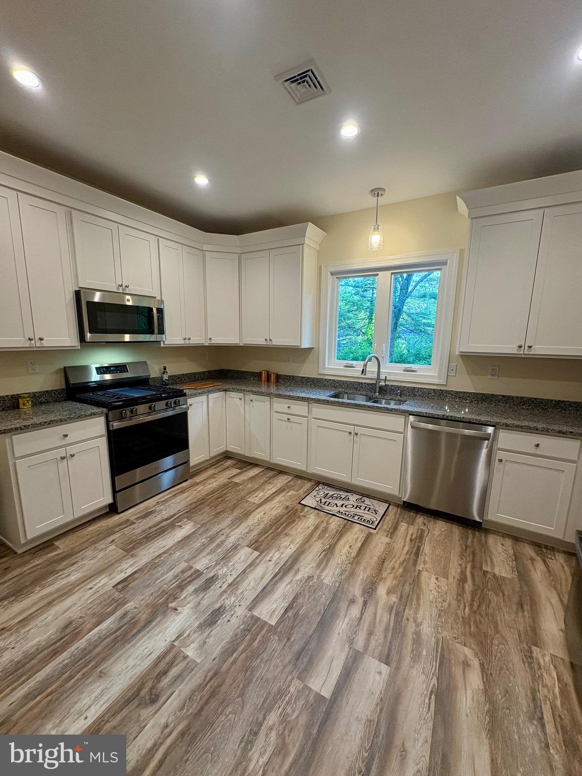 WYNDHAM HILLS - Residential