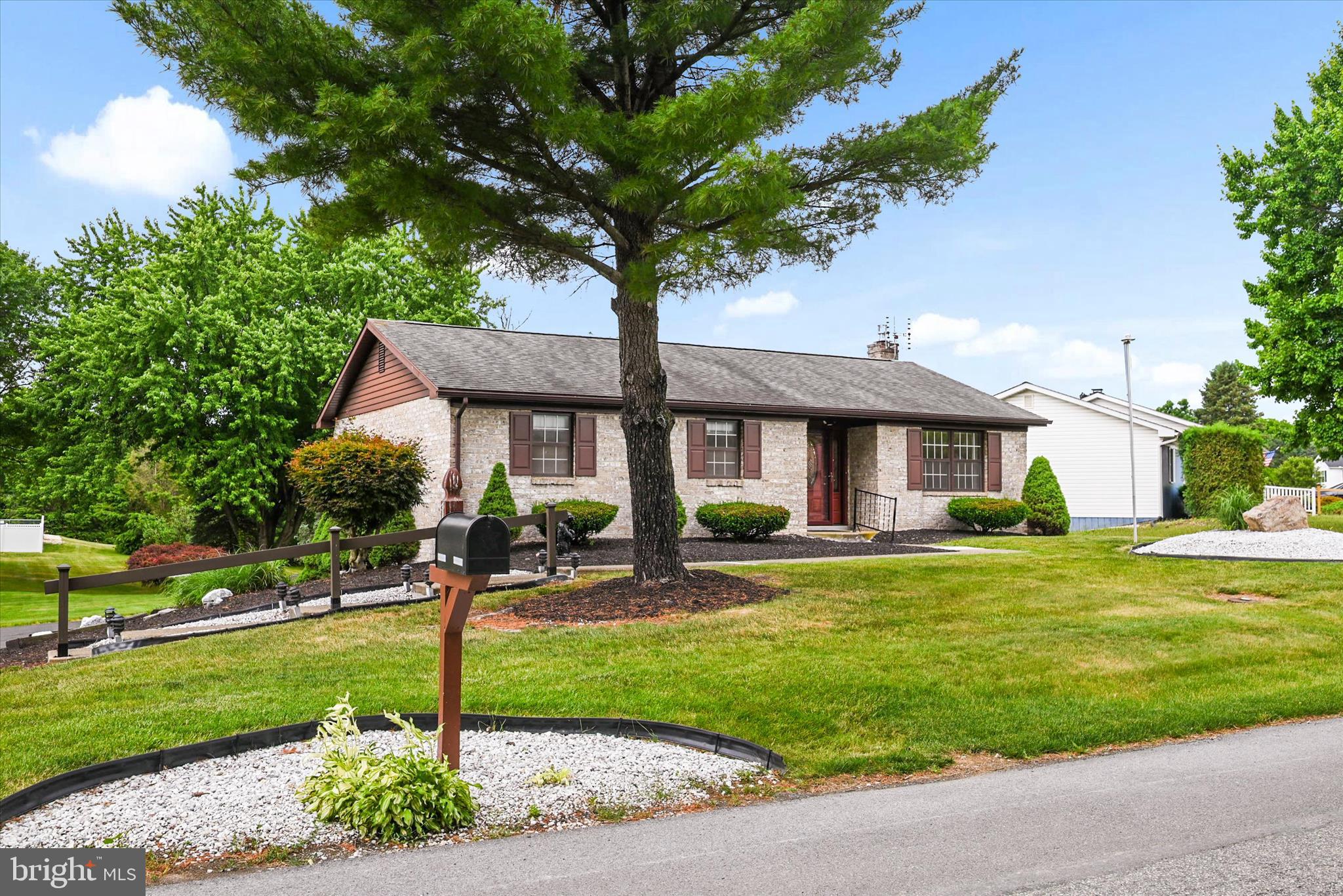 SILVER SPRING TWP - Residential
