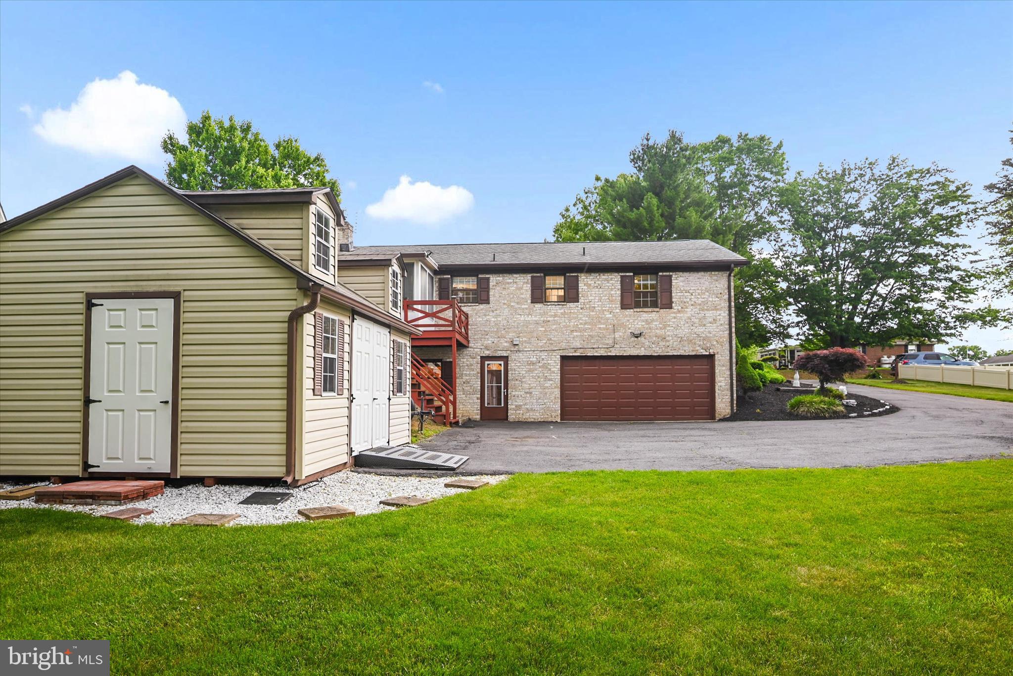 SILVER SPRING TWP - Residential