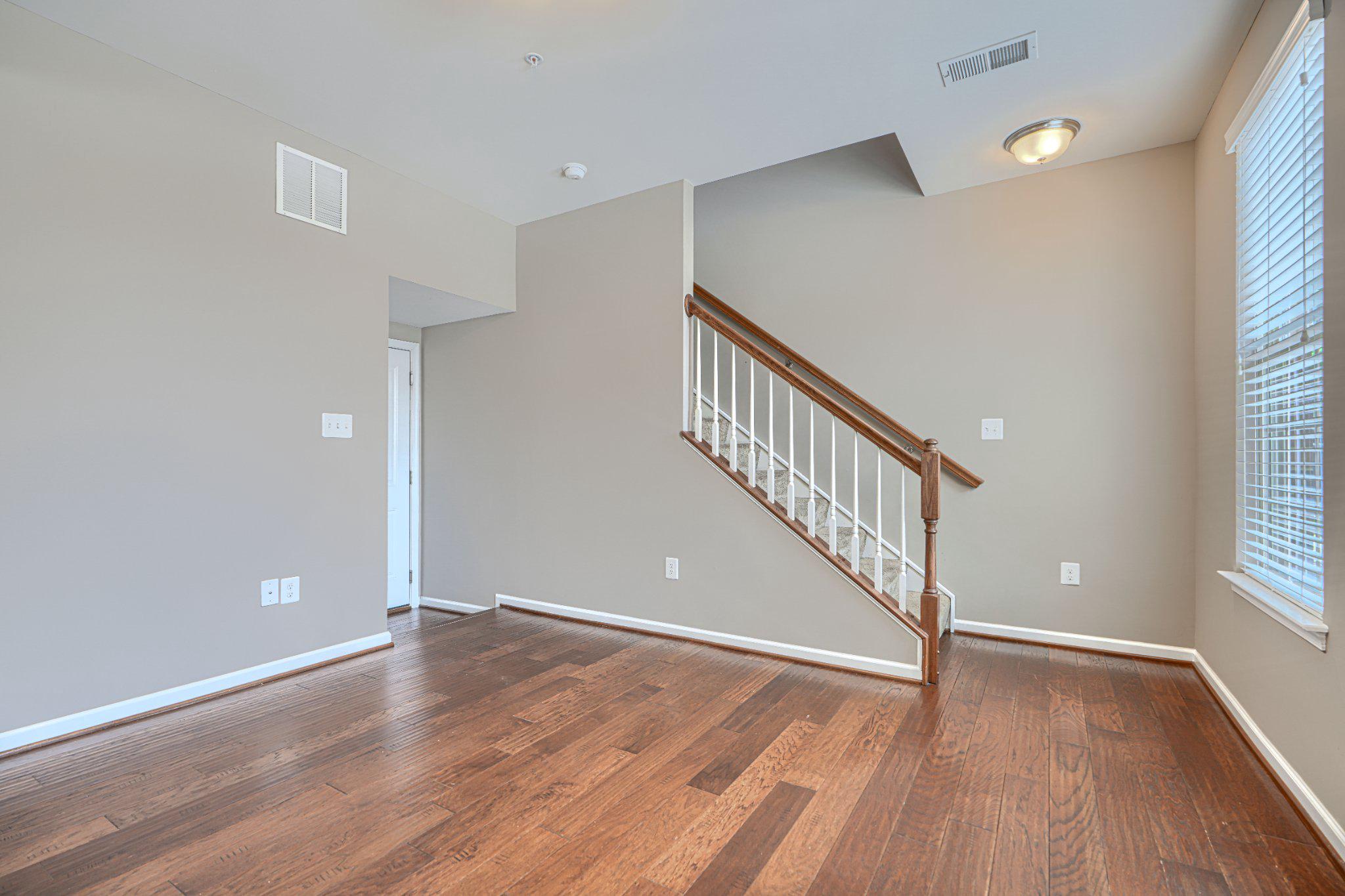 O'DONNELL SQUARE - Residential