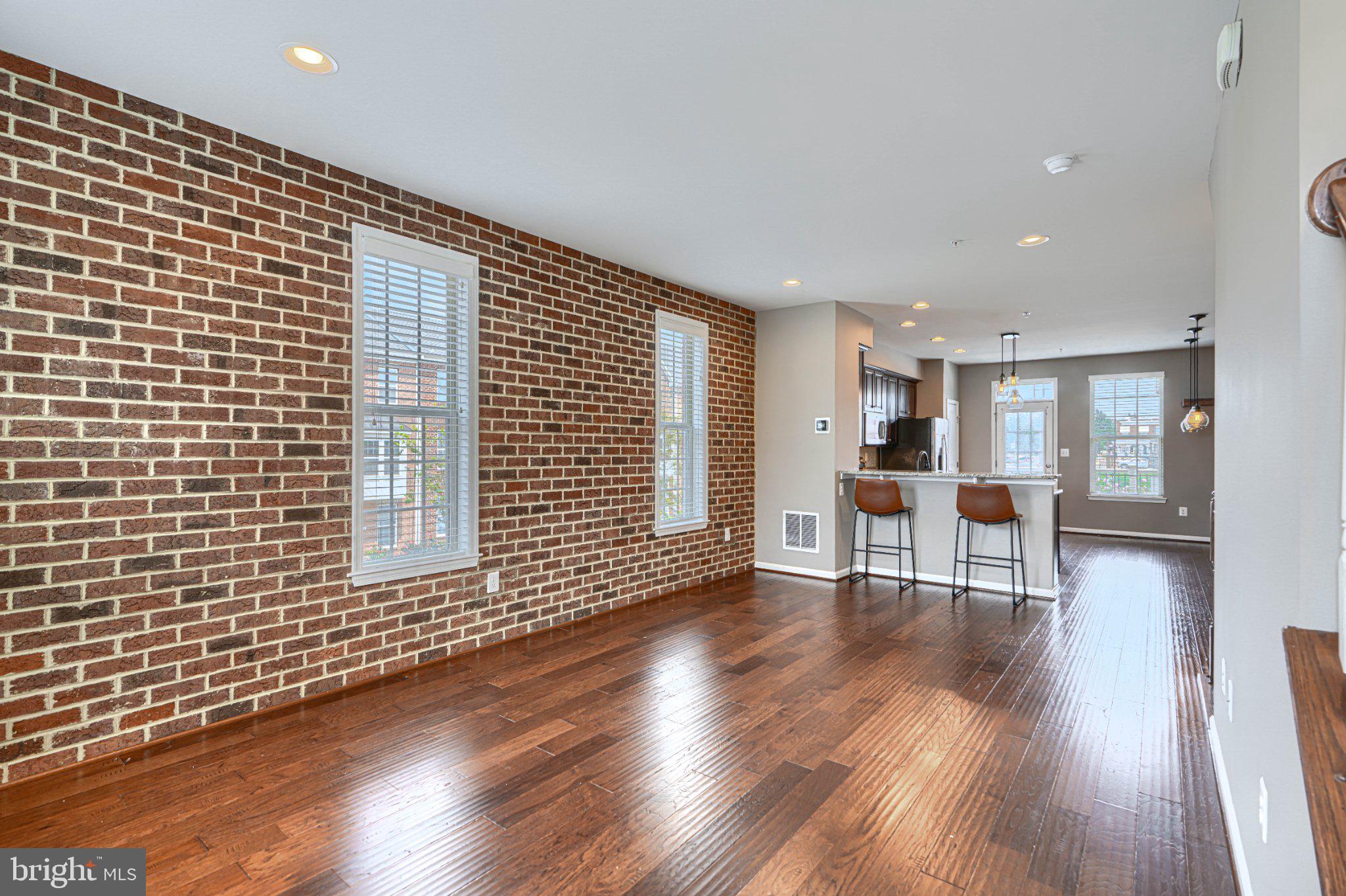 O'DONNELL SQUARE - Residential