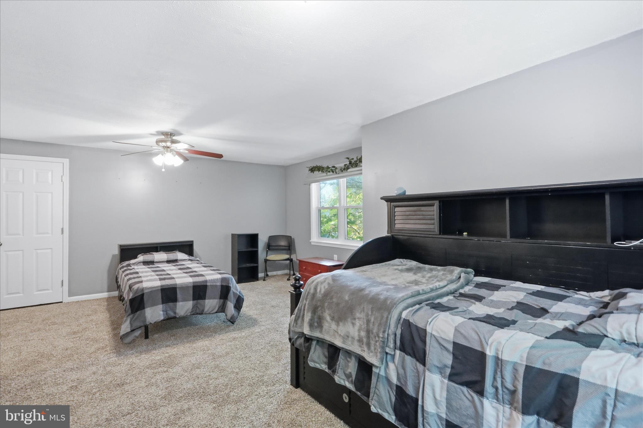 SHARPSBURG - Residential