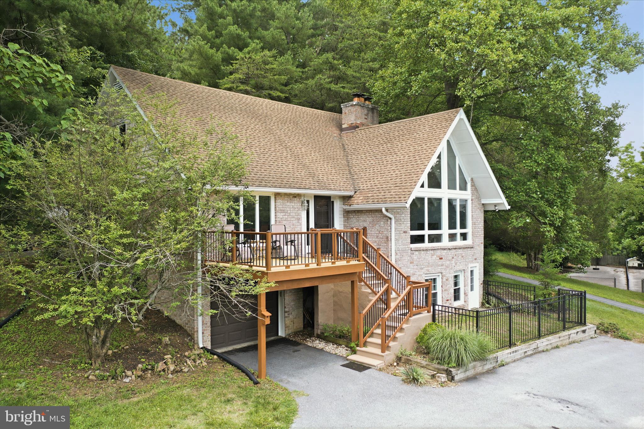 SHARPSBURG - Residential