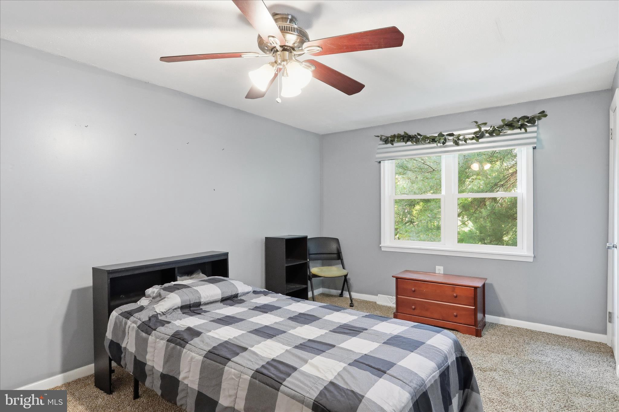 SHARPSBURG - Residential