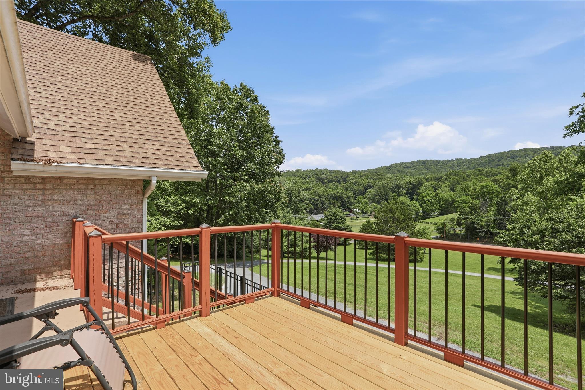 SHARPSBURG - Residential