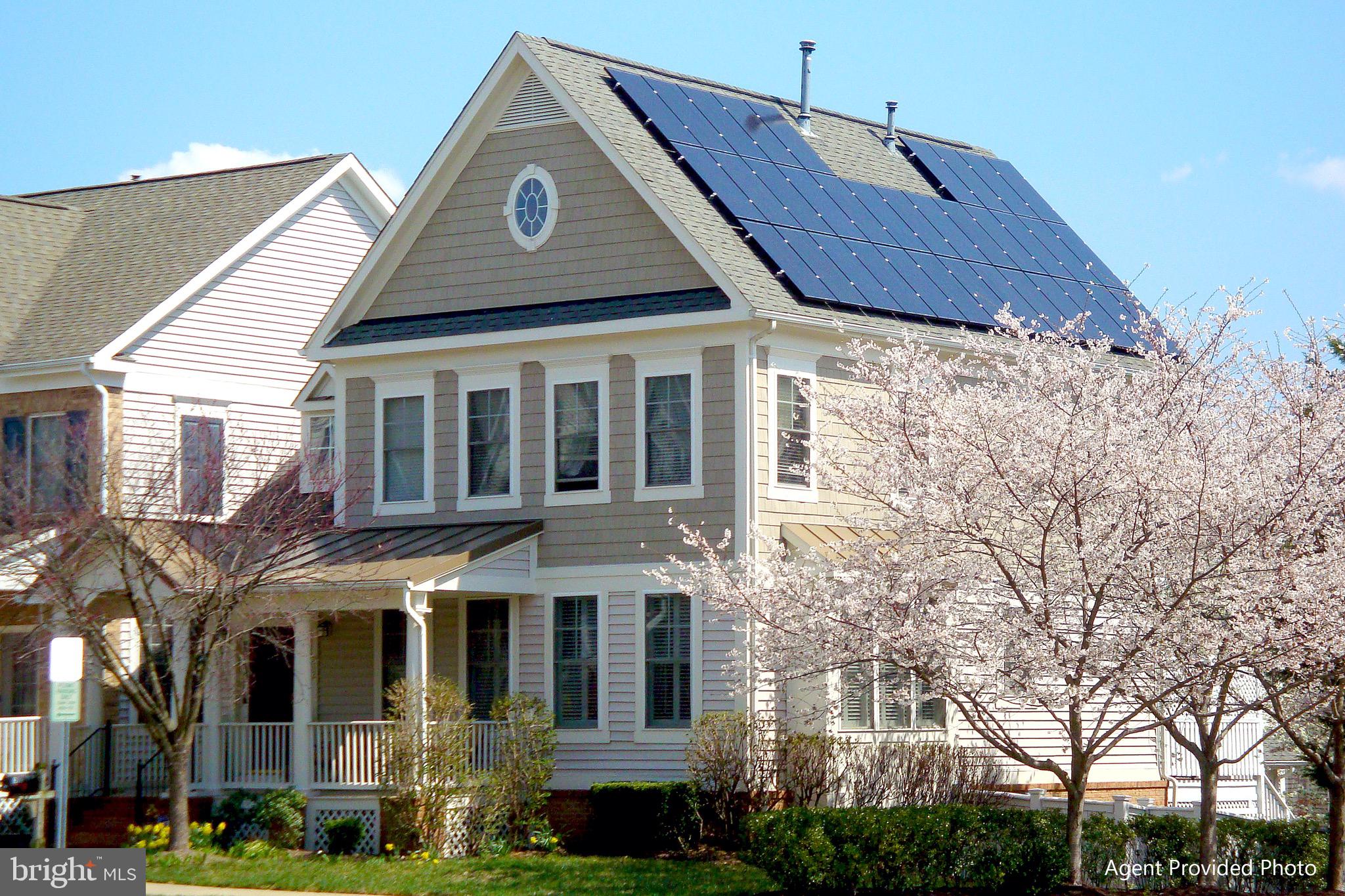 KING FARM WATKINS POND - Residential