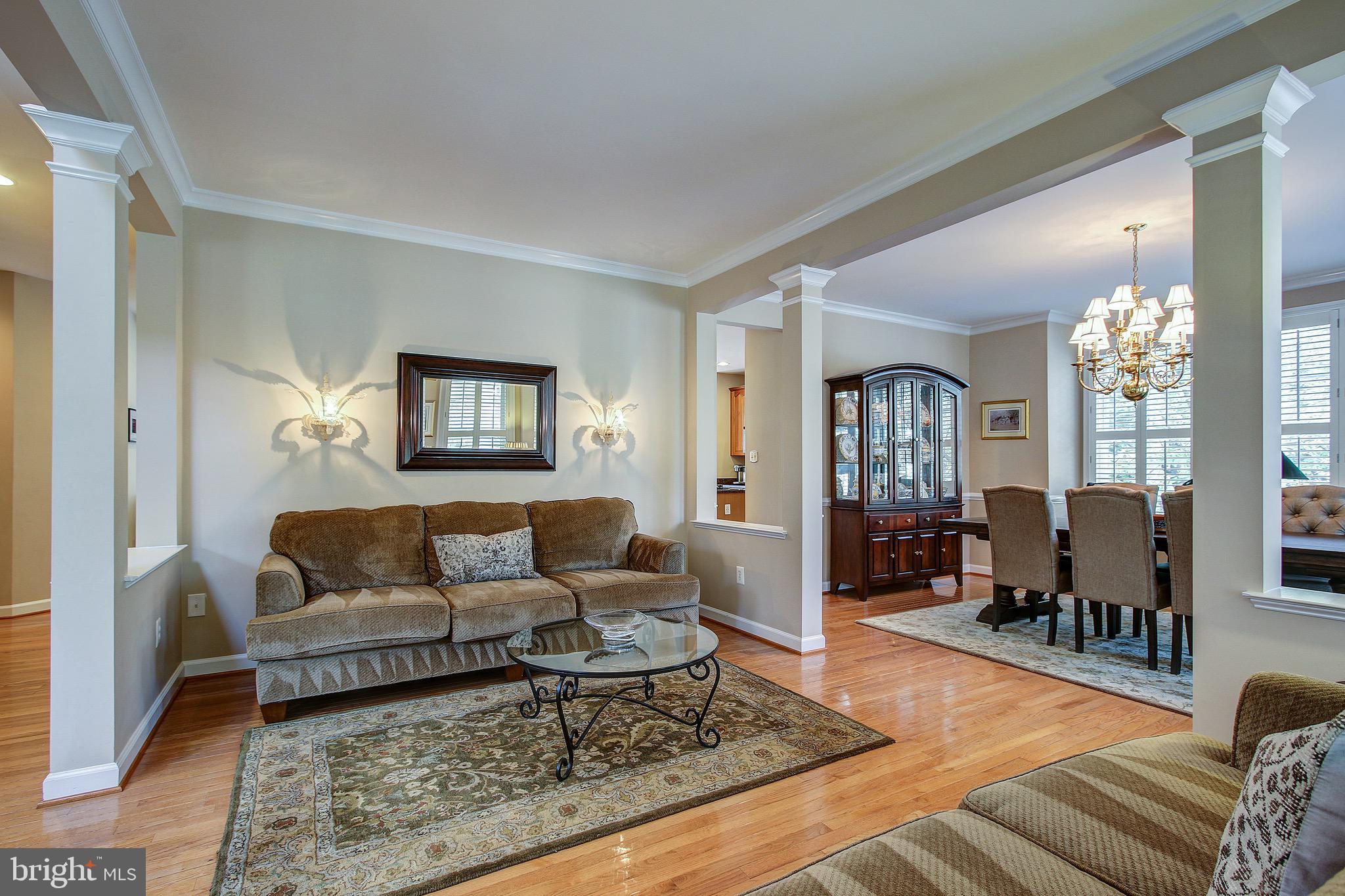 KING FARM WATKINS POND - Residential