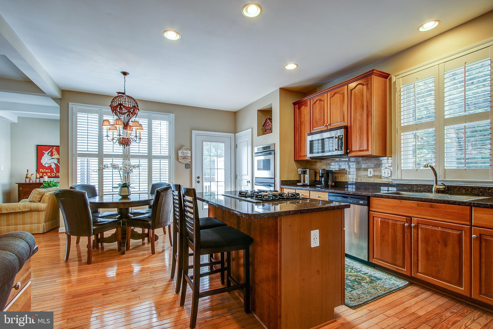 KING FARM WATKINS POND - Residential