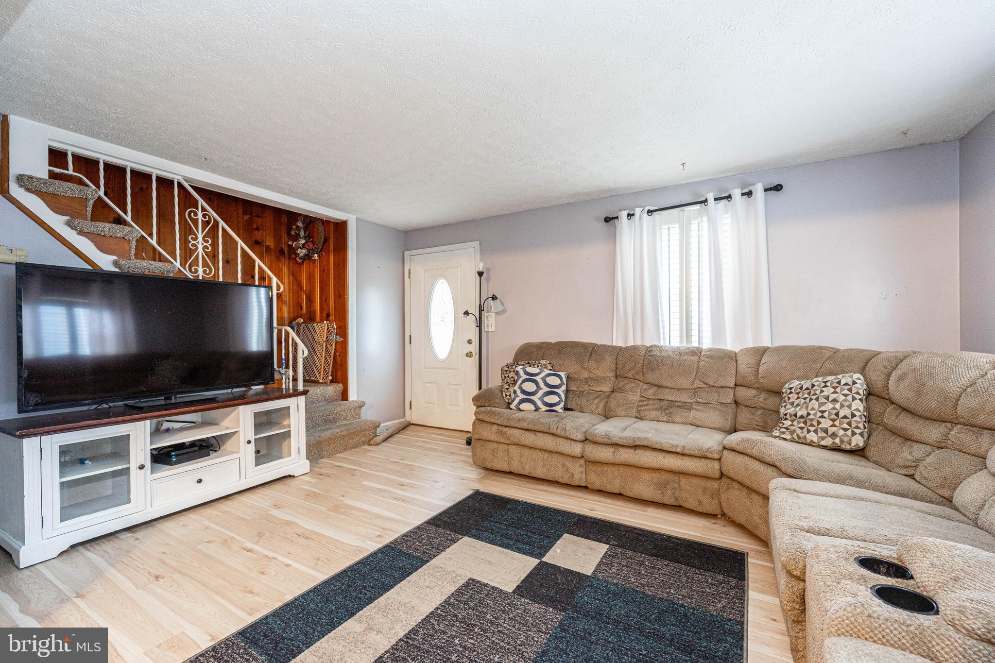 GLENMORE - Residential