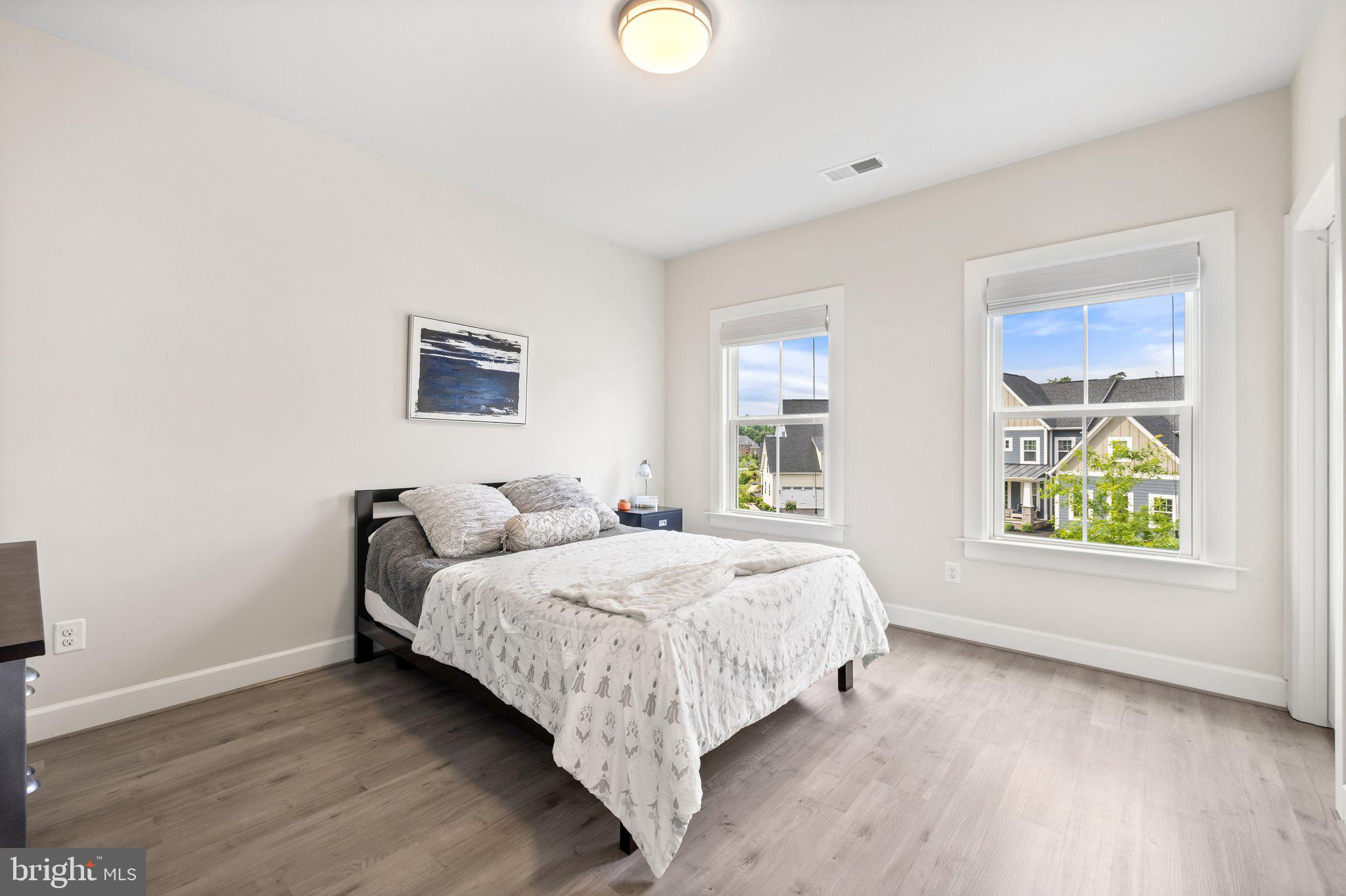 GROVE AT WILLOWSFORD - Residential