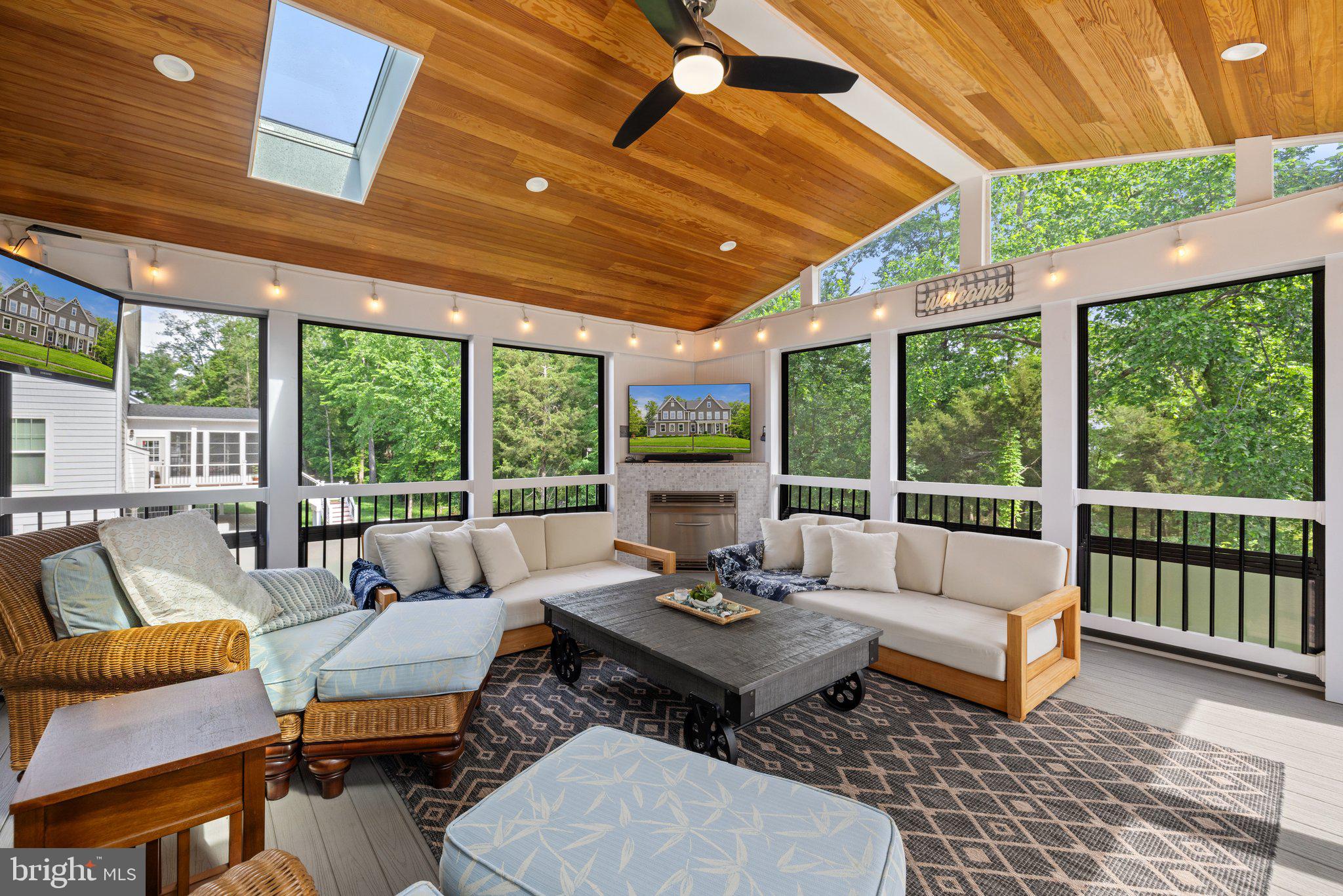 GROVE AT WILLOWSFORD - Residential