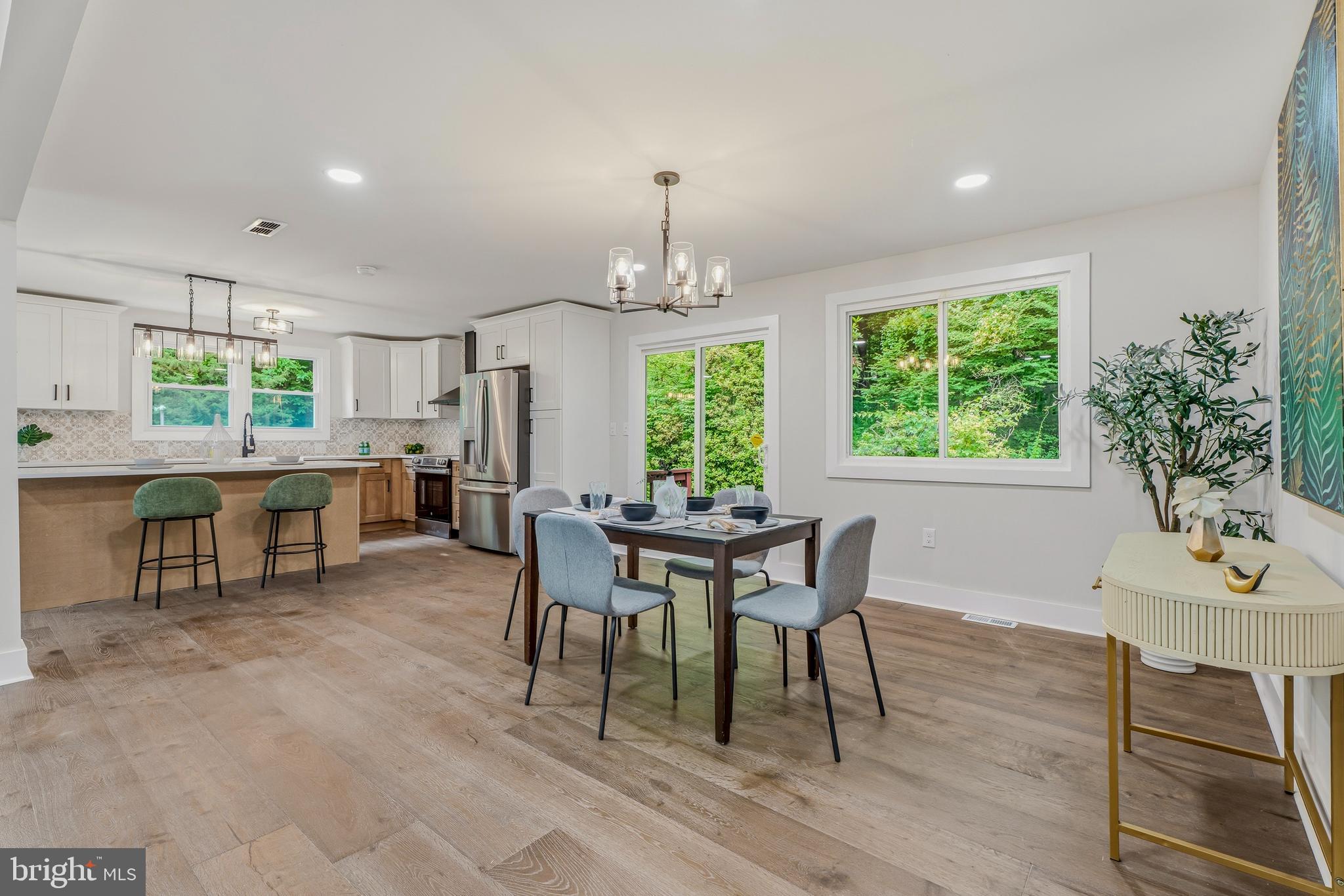 SWAN CREEK - Residential