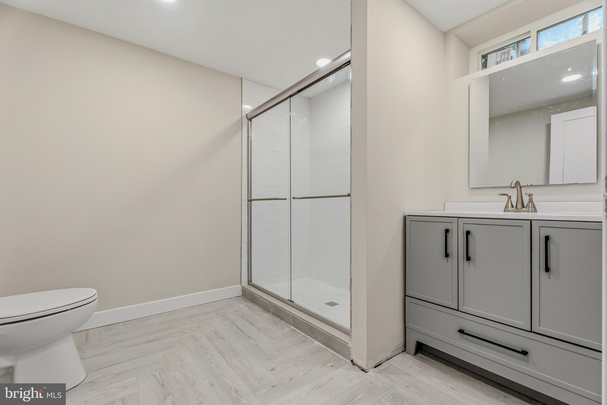 SWAN CREEK - Residential