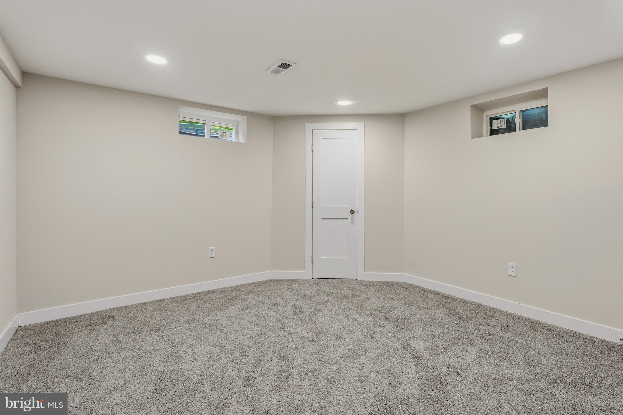 SWAN CREEK - Residential