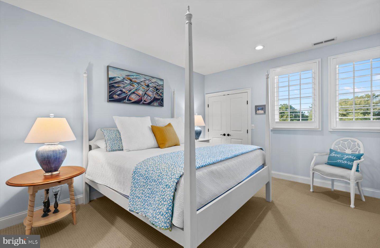 SILVER LAKE SHORES - Residential