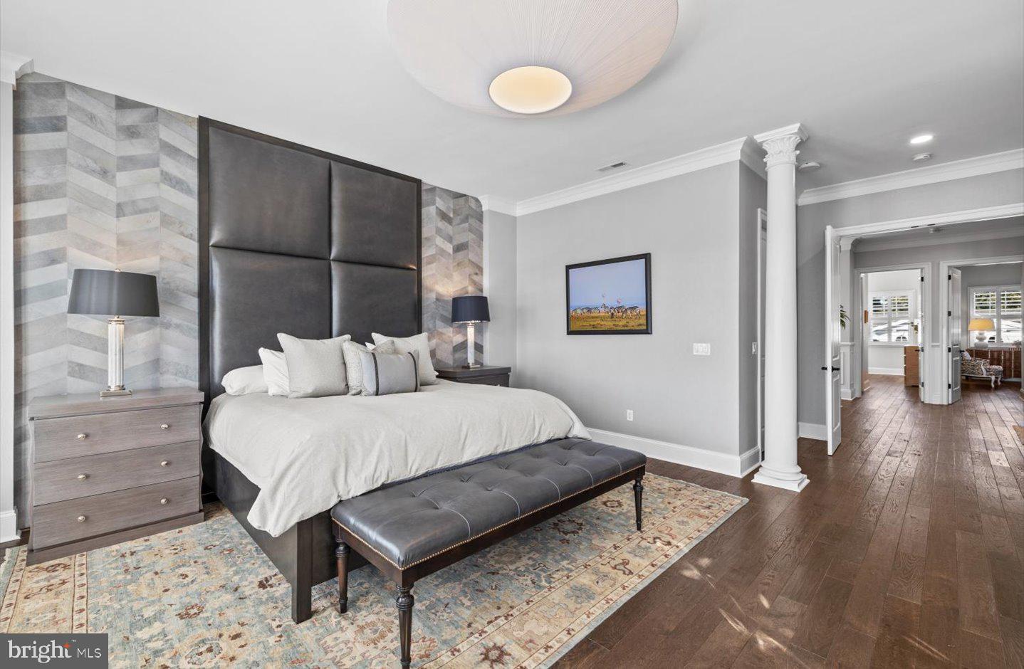 SILVER LAKE SHORES - Residential