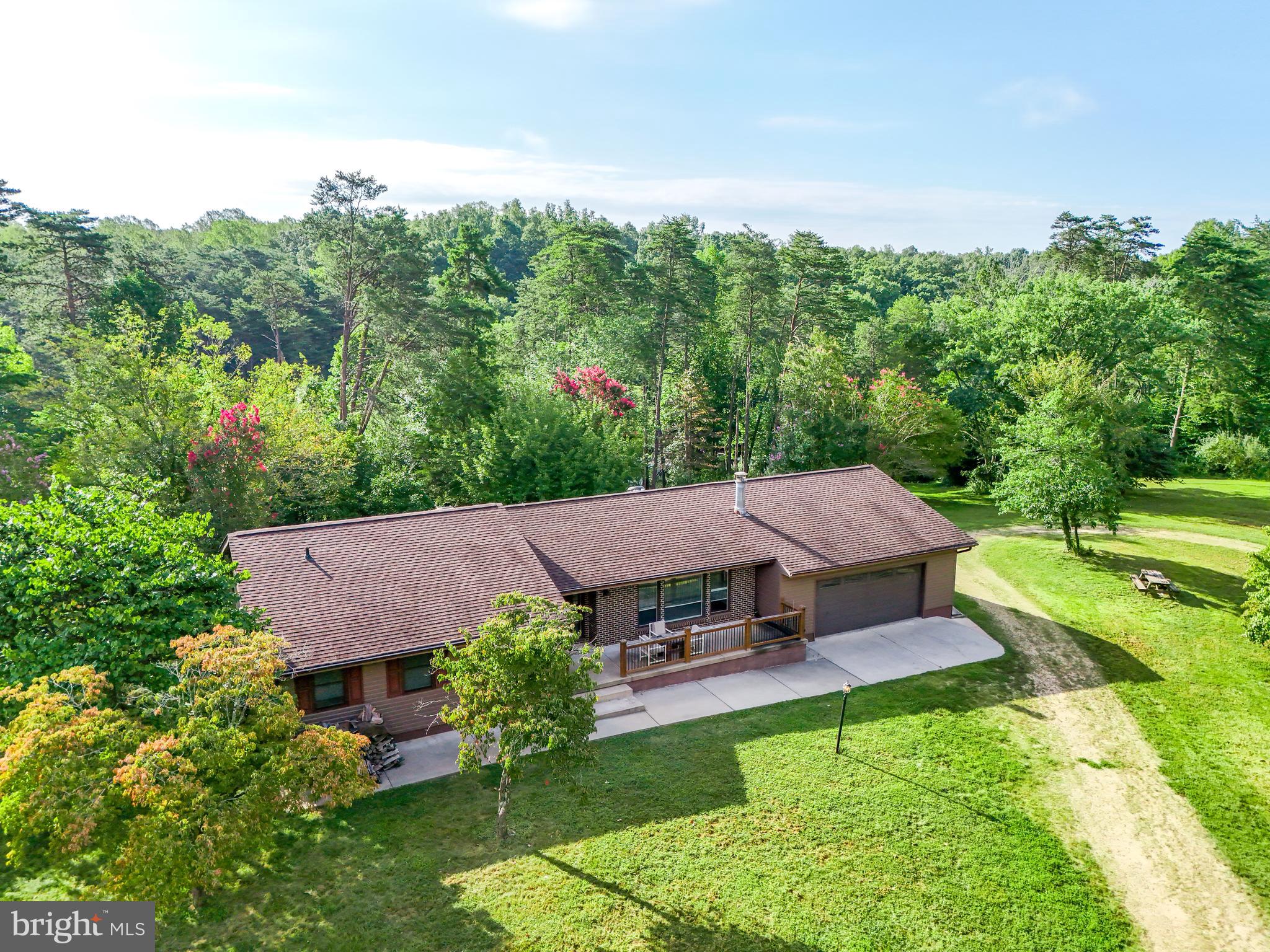 BEAR TREE COVE - Residential