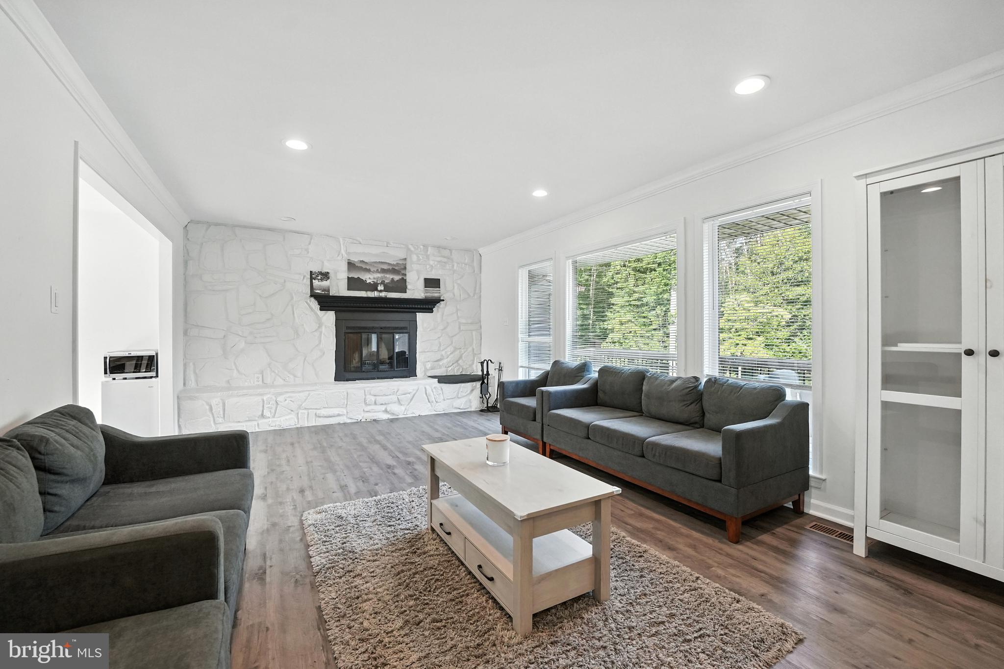 BEAR TREE COVE - Residential