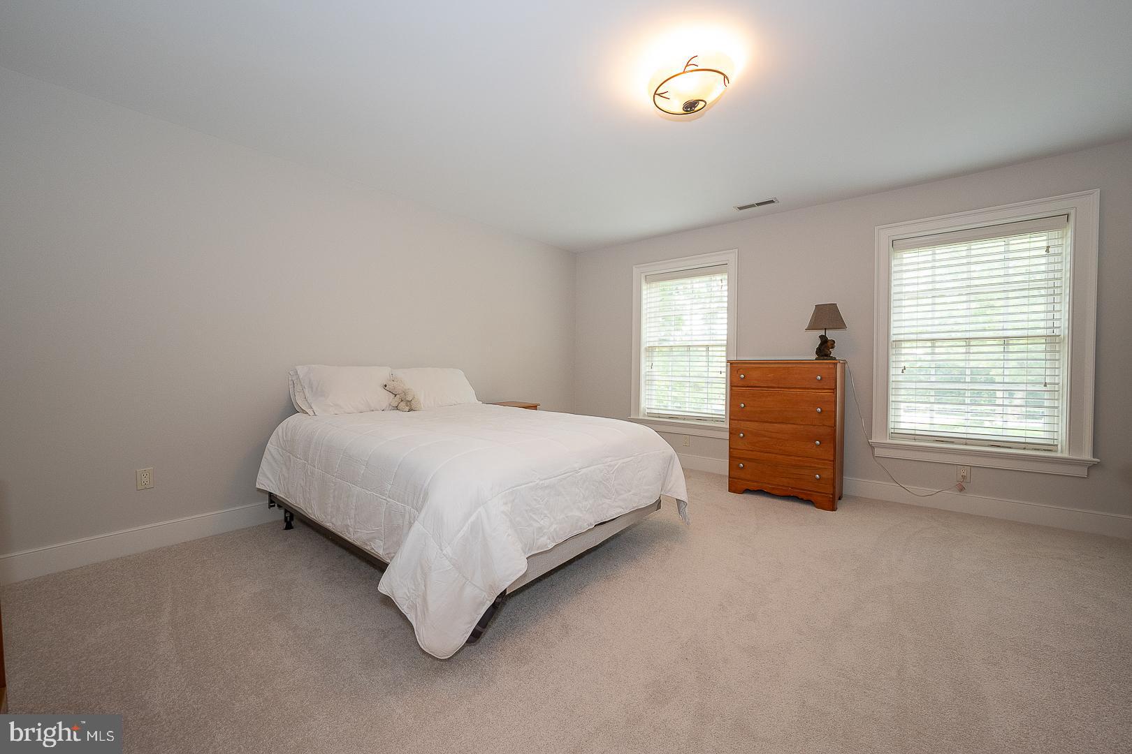 BUTTONWOOD FARMS - Residential