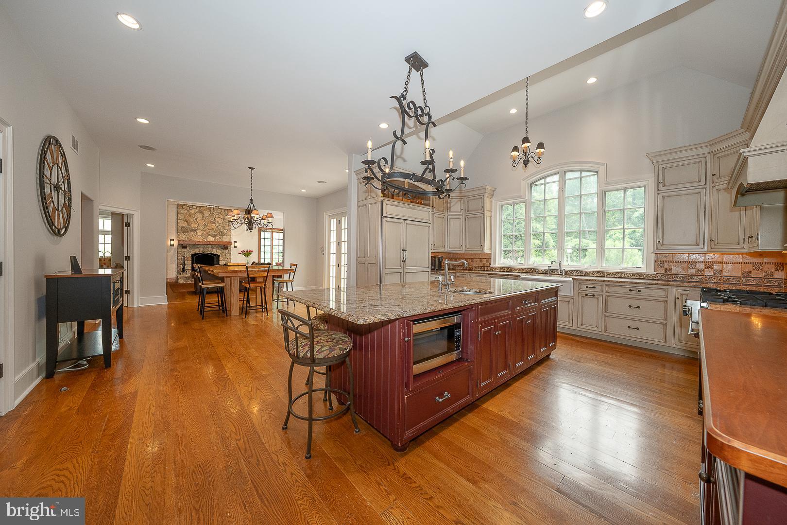 BUTTONWOOD FARMS - Residential