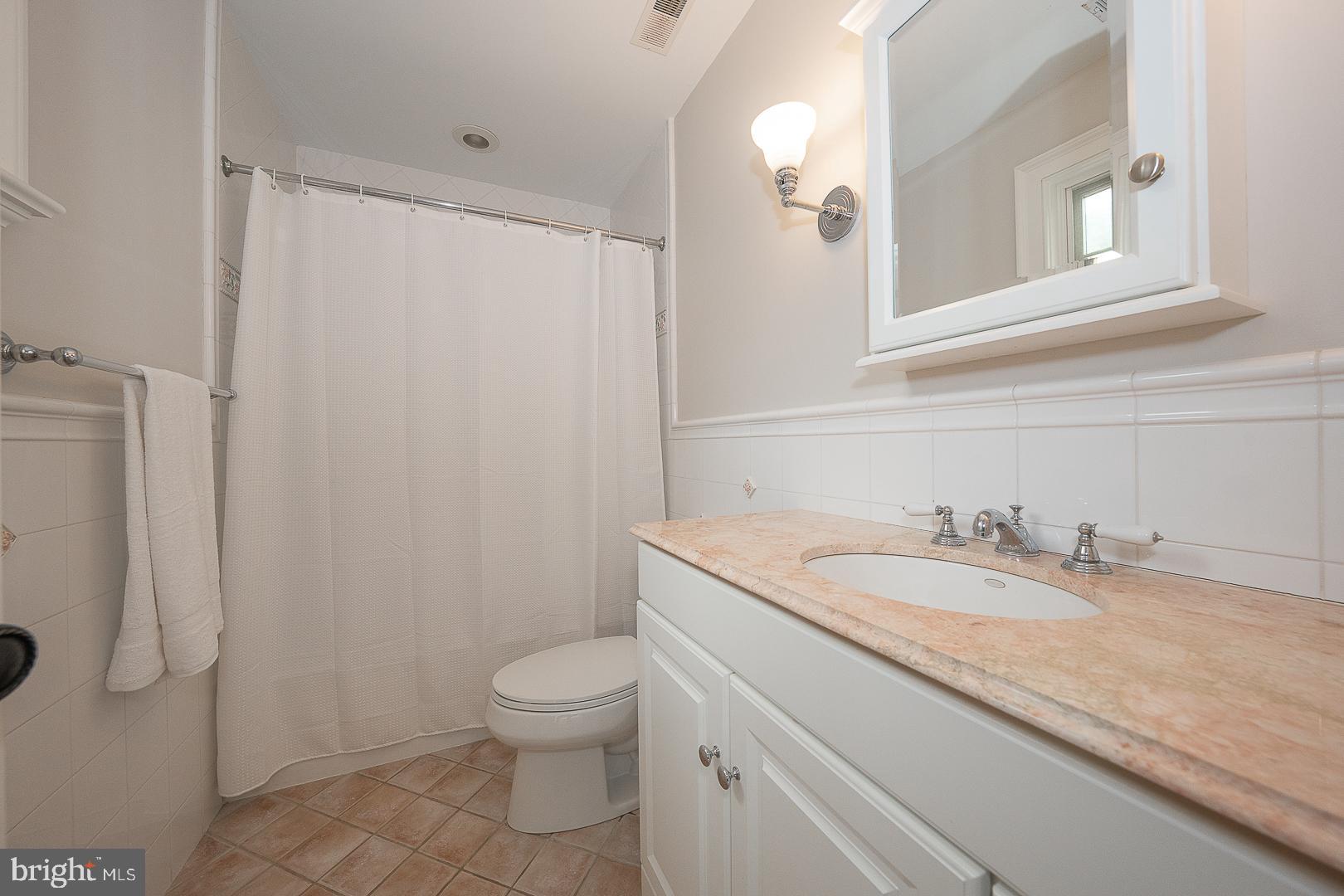 BUTTONWOOD FARMS - Residential
