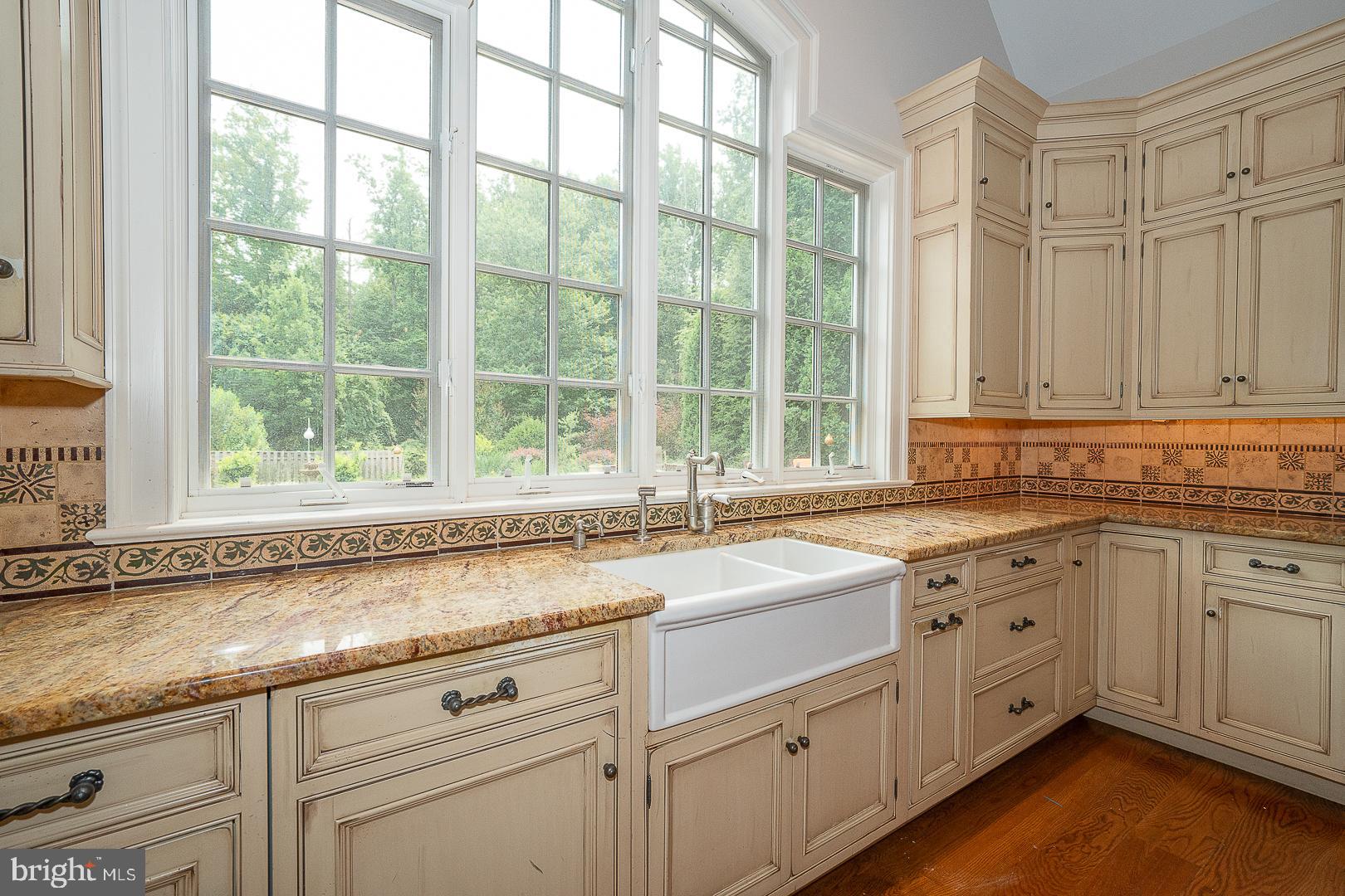 BUTTONWOOD FARMS - Residential