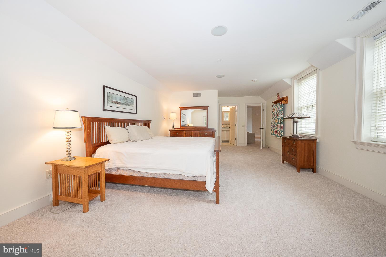 BUTTONWOOD FARMS - Residential