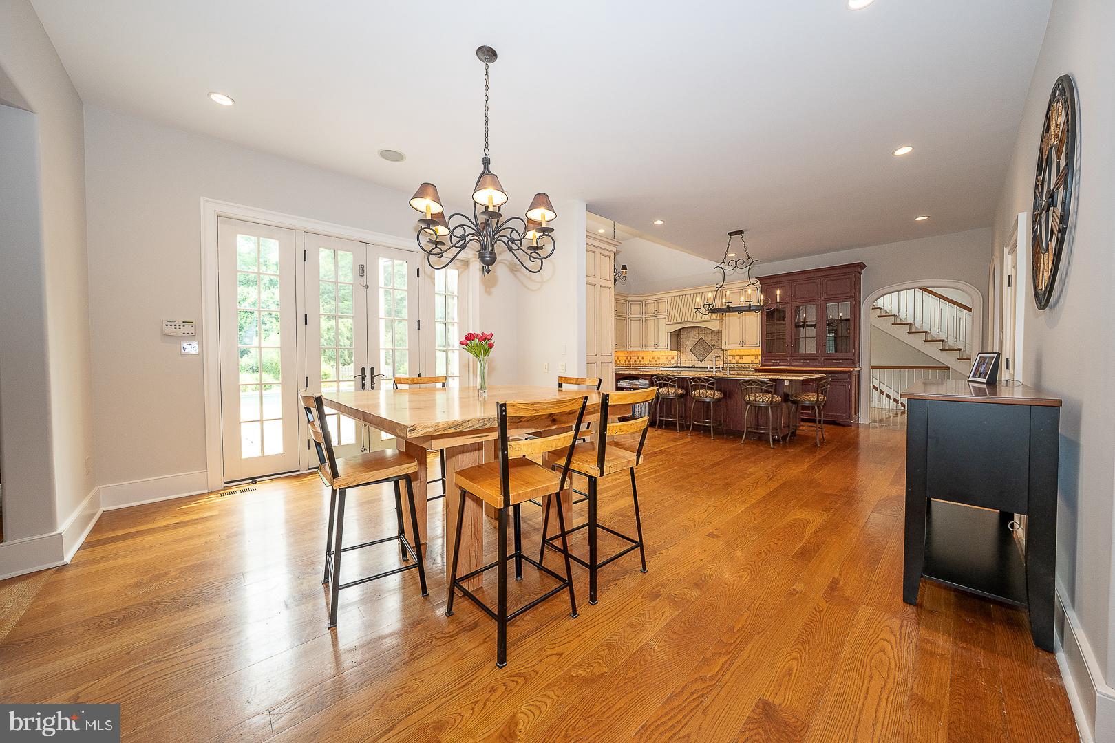 BUTTONWOOD FARMS - Residential