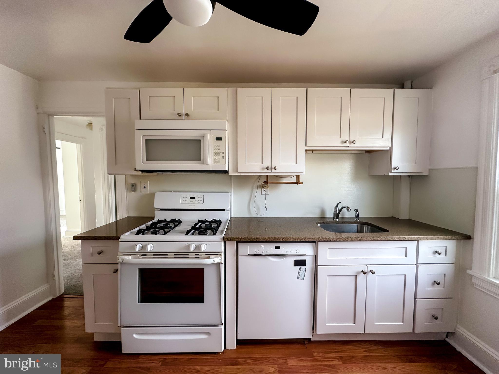 ELKINS PARK - Residential Lease