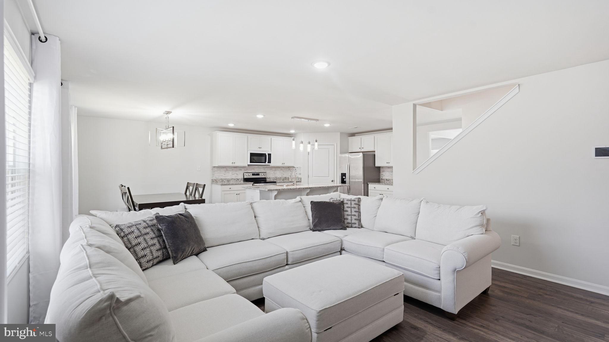 MAURY HEIGHTS - Residential