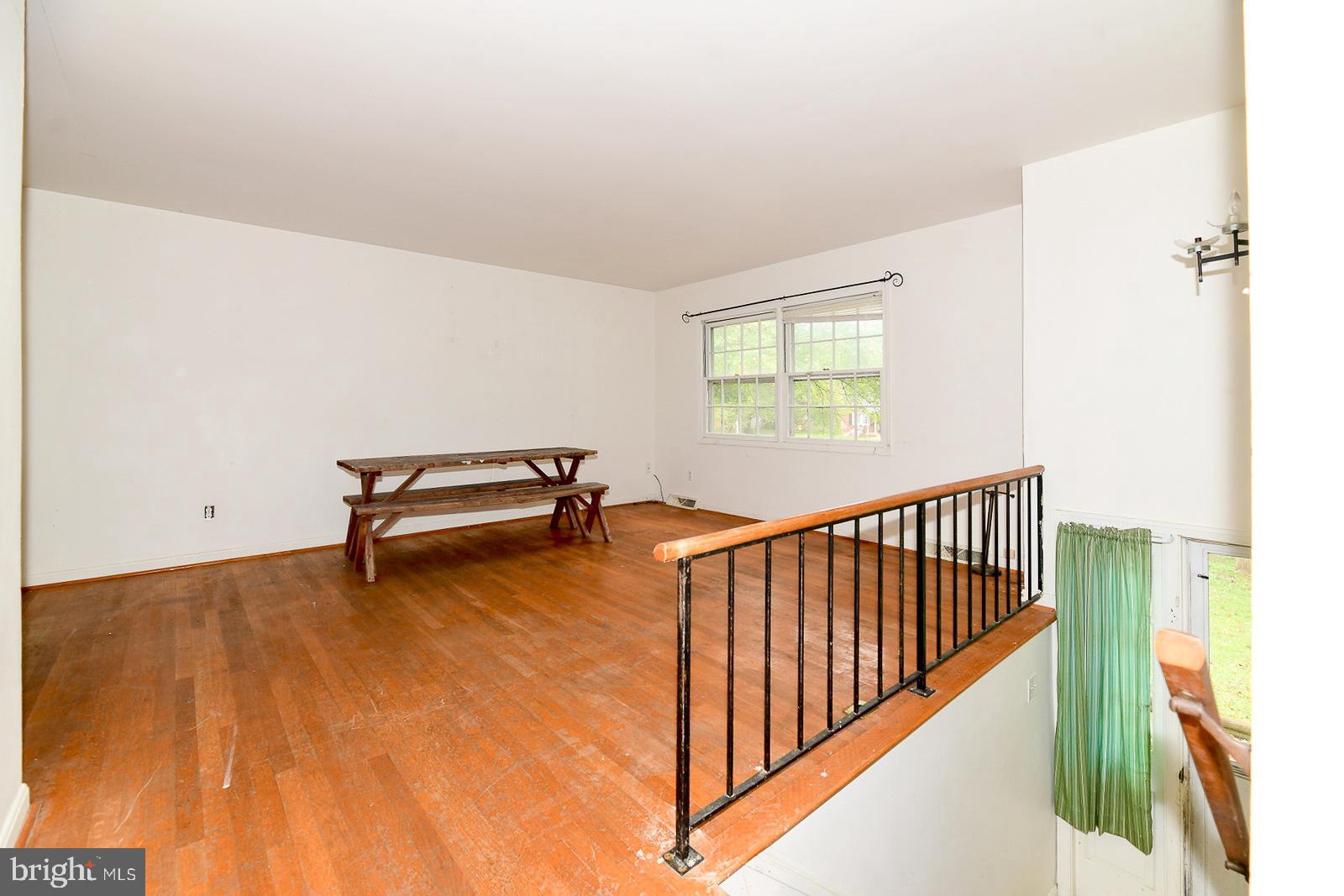 ESSEX SOUTH - Residential