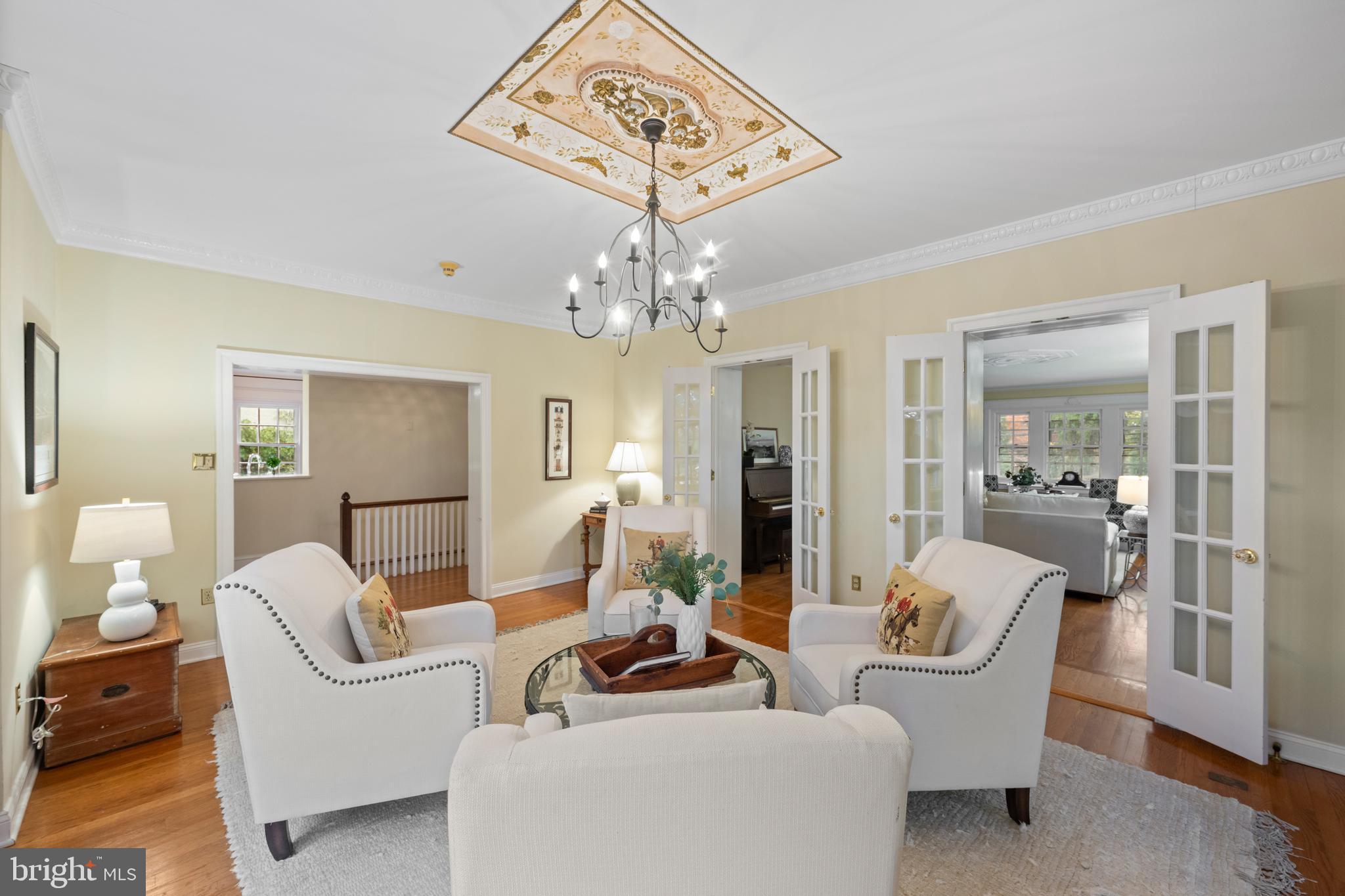 SOUTH WAYNE - Residential