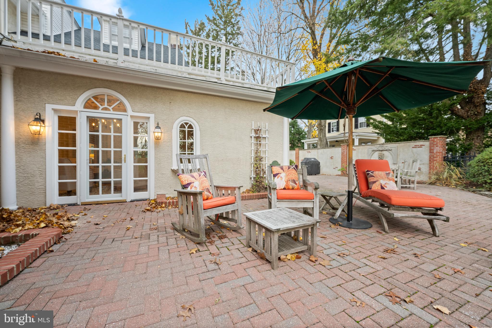 SOUTH WAYNE - Residential