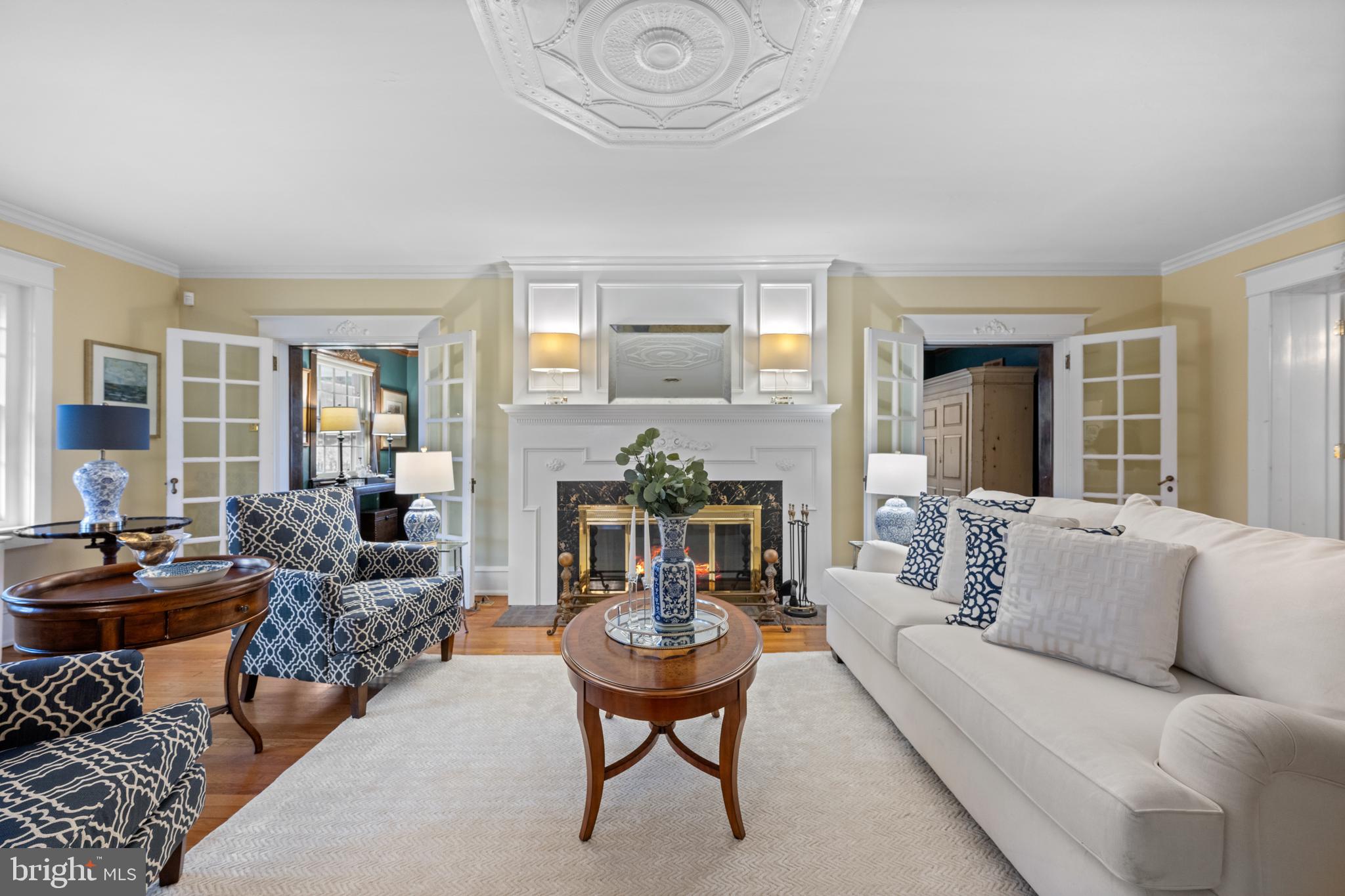 SOUTH WAYNE - Residential