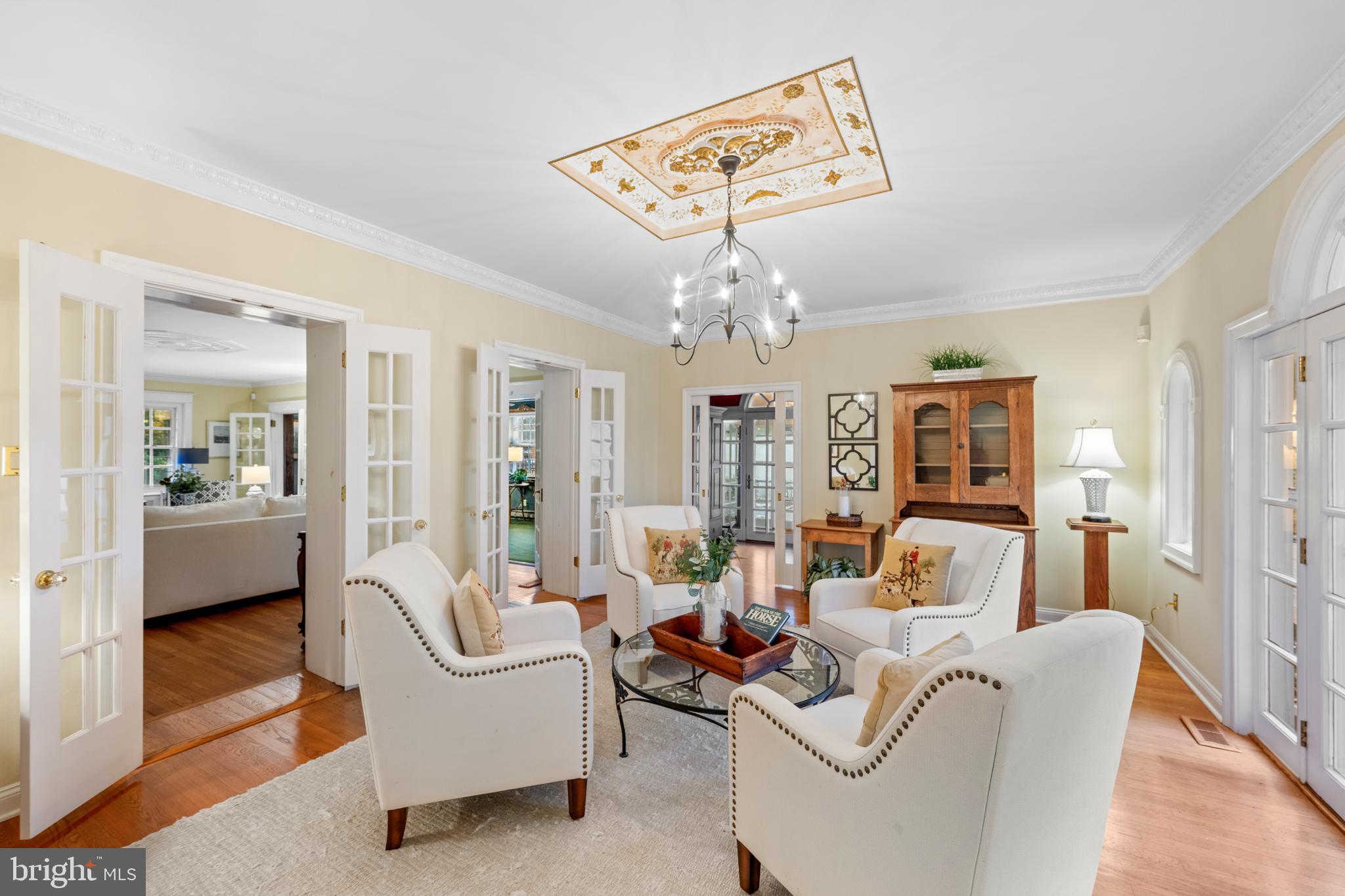 SOUTH WAYNE - Residential