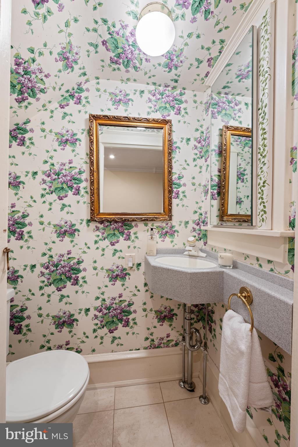 SOUTH WAYNE - Residential