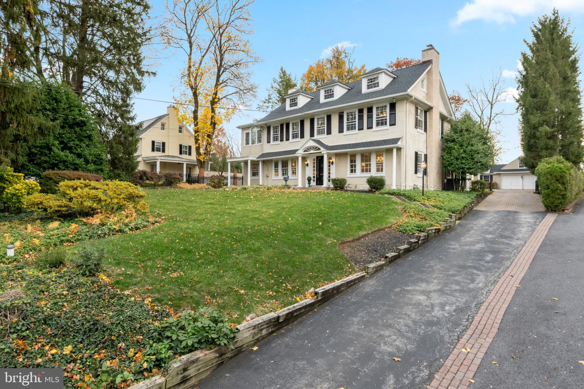 SOUTH WAYNE - Residential