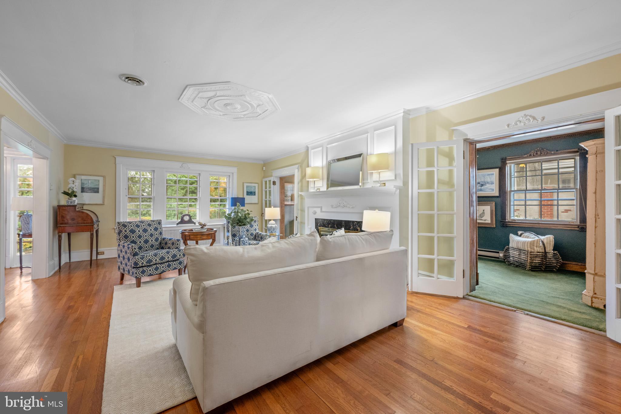 SOUTH WAYNE - Residential
