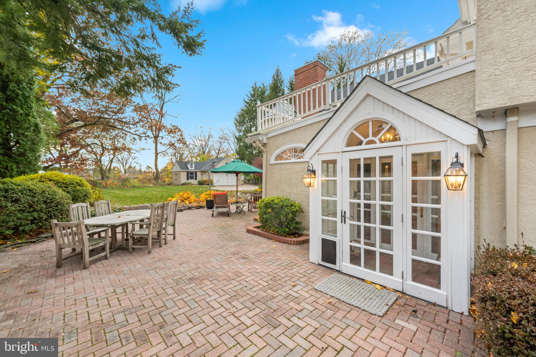 SOUTH WAYNE - Residential