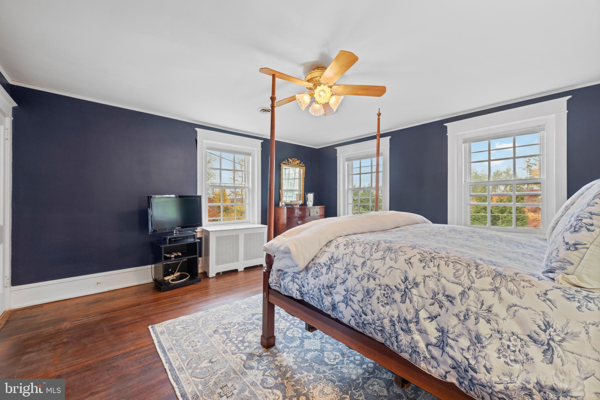 SOUTH WAYNE - Residential