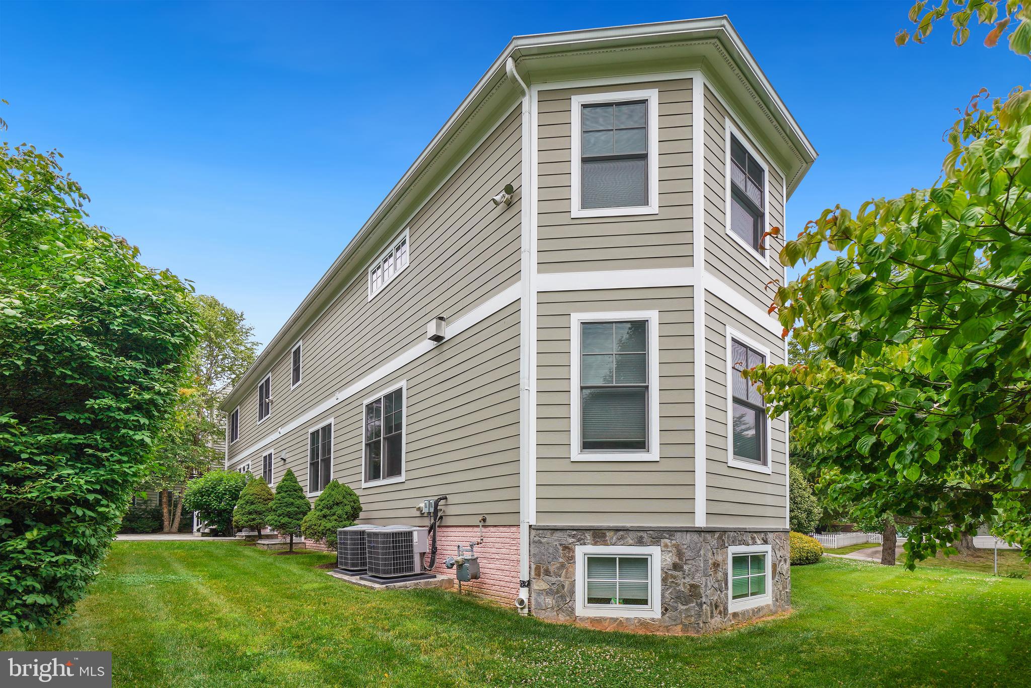 BRADMOOR - Residential