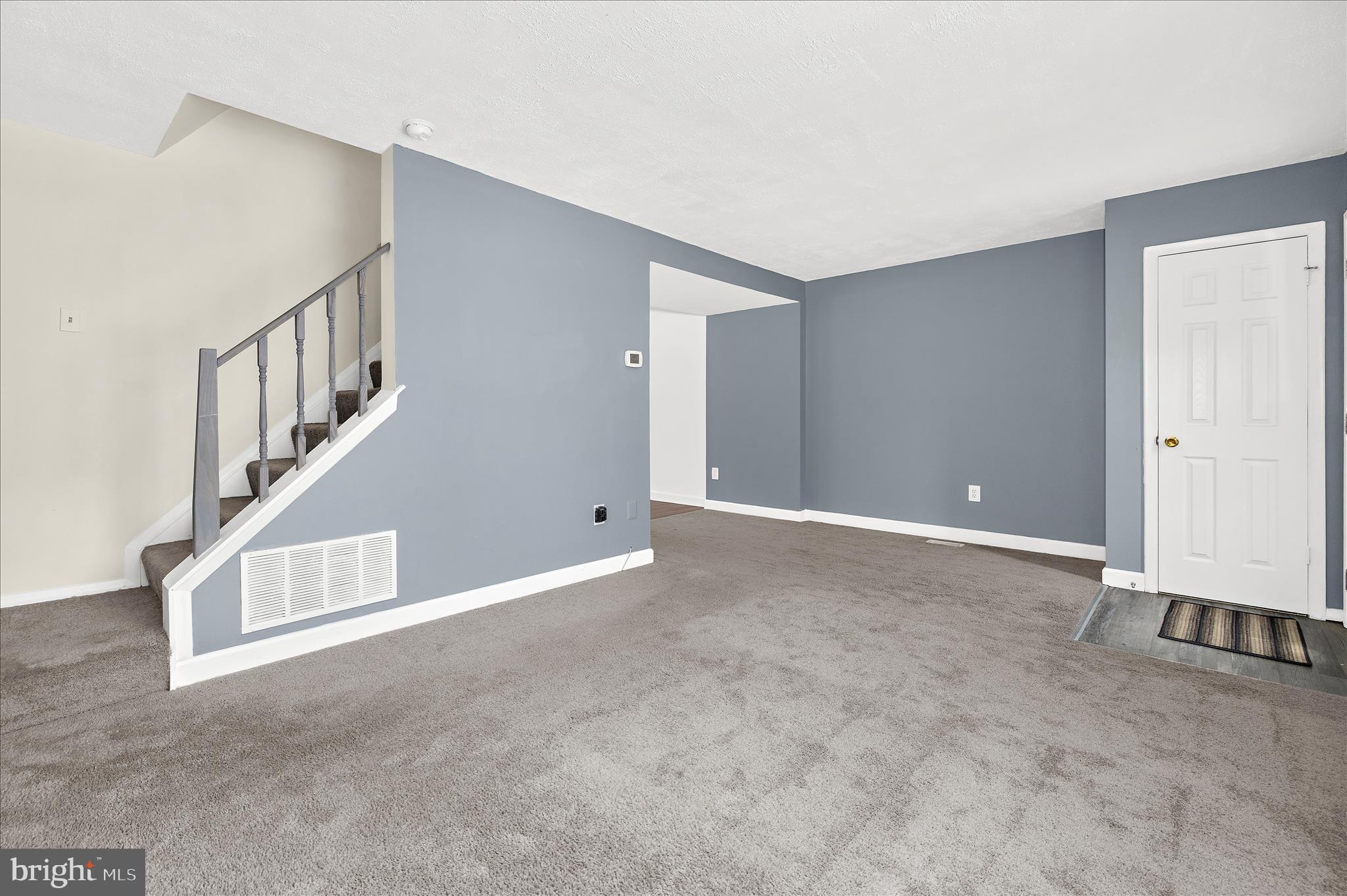 ELIZABETHS LANDING - Residential