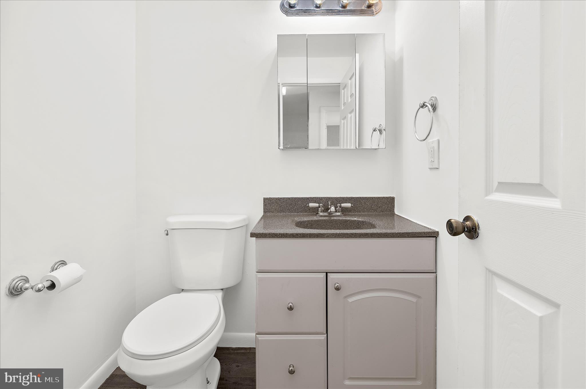 ELIZABETHS LANDING - Residential