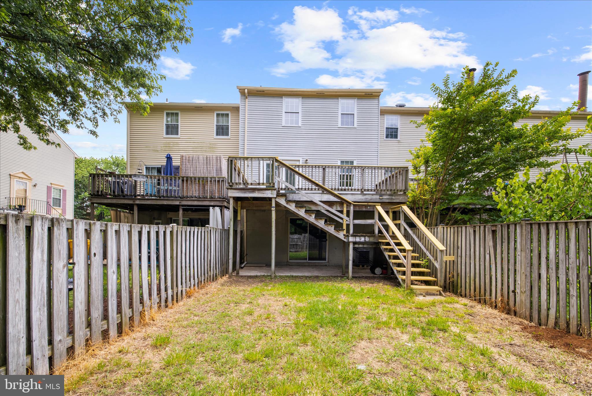 ELIZABETHS LANDING - Residential