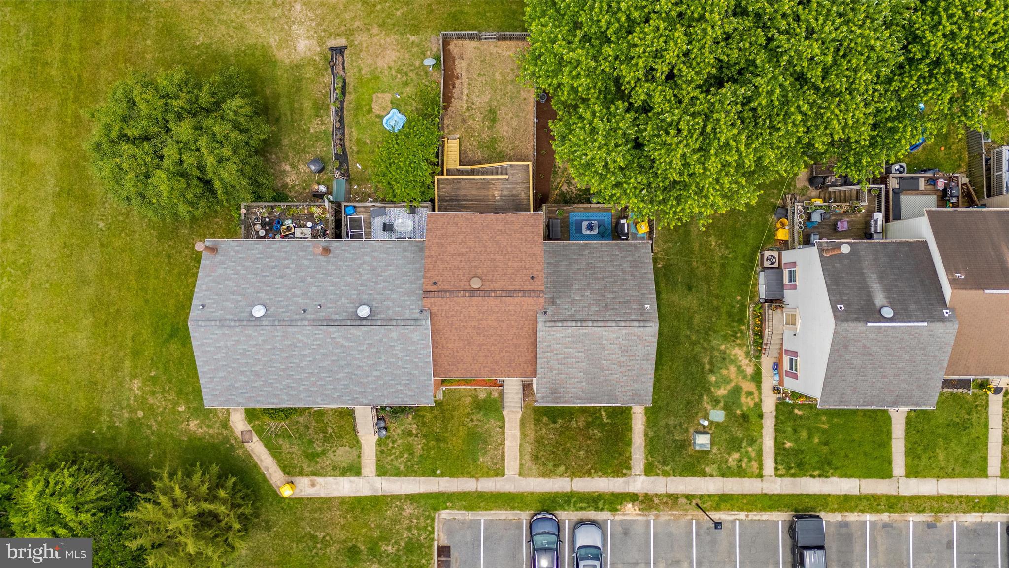 ELIZABETHS LANDING - Residential