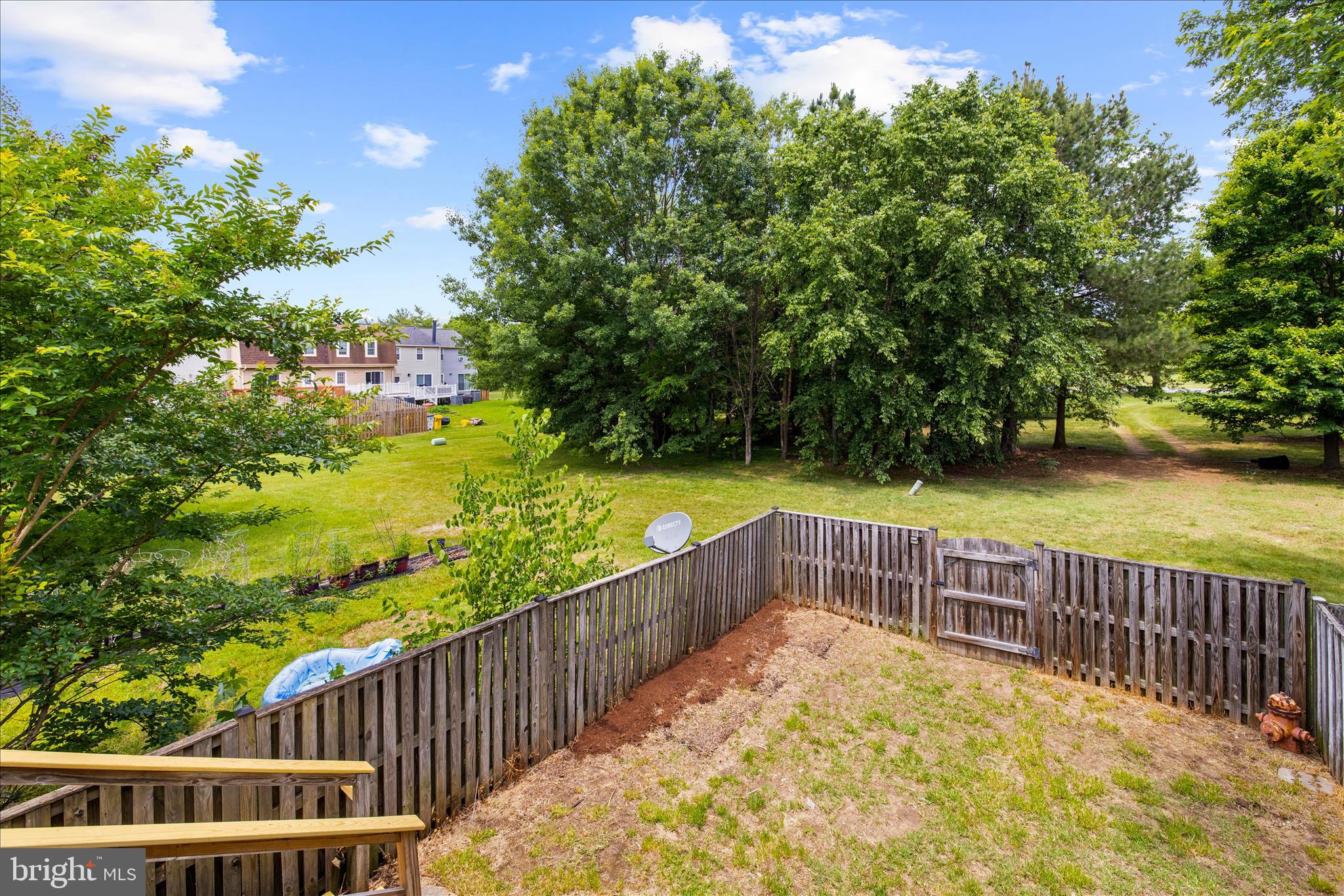 ELIZABETHS LANDING - Residential