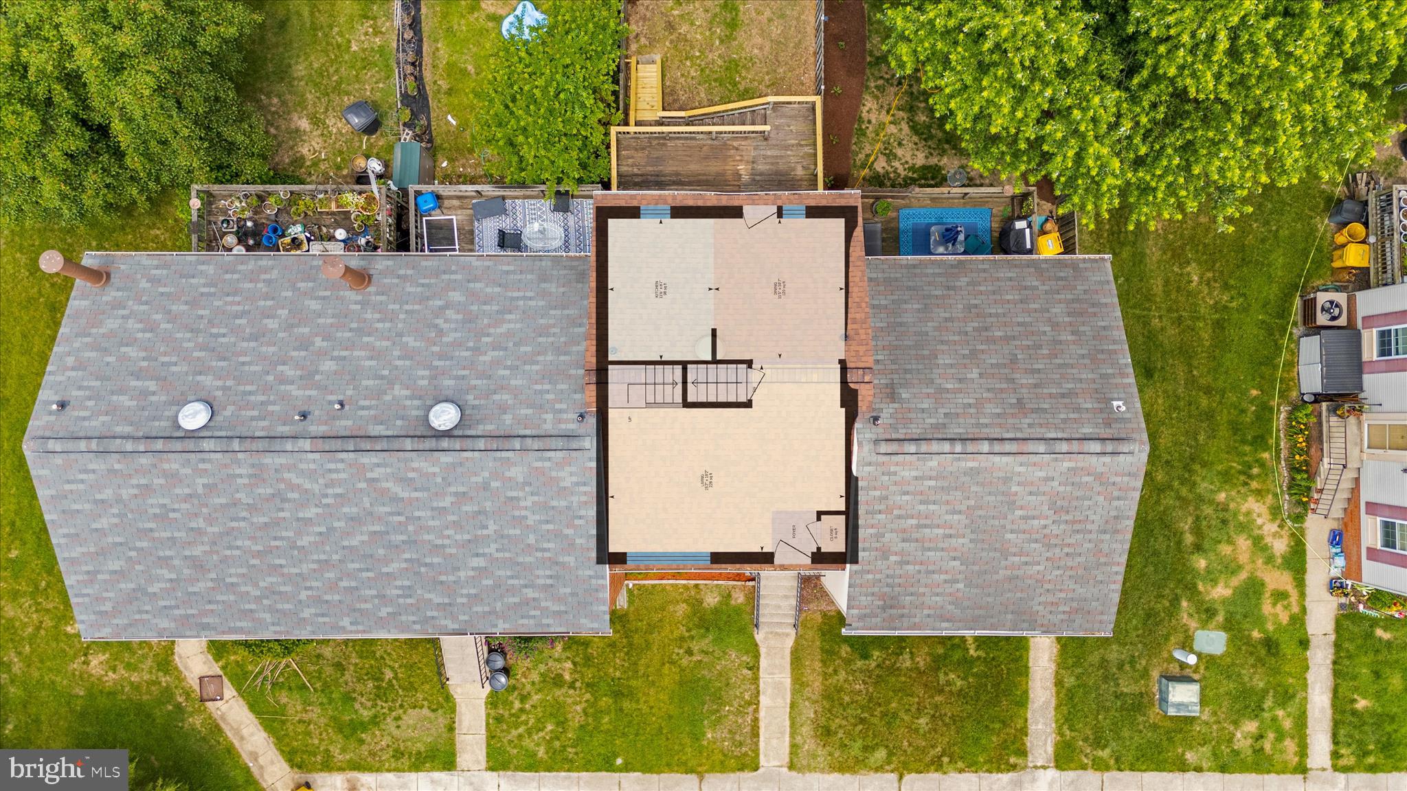 ELIZABETHS LANDING - Residential