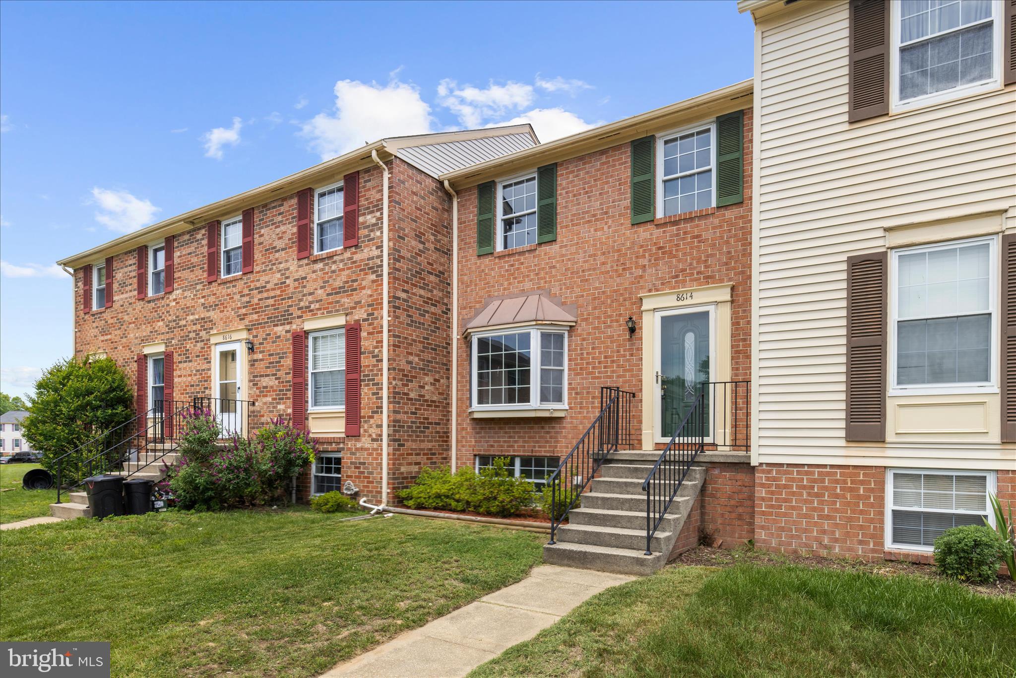 ELIZABETHS LANDING - Residential