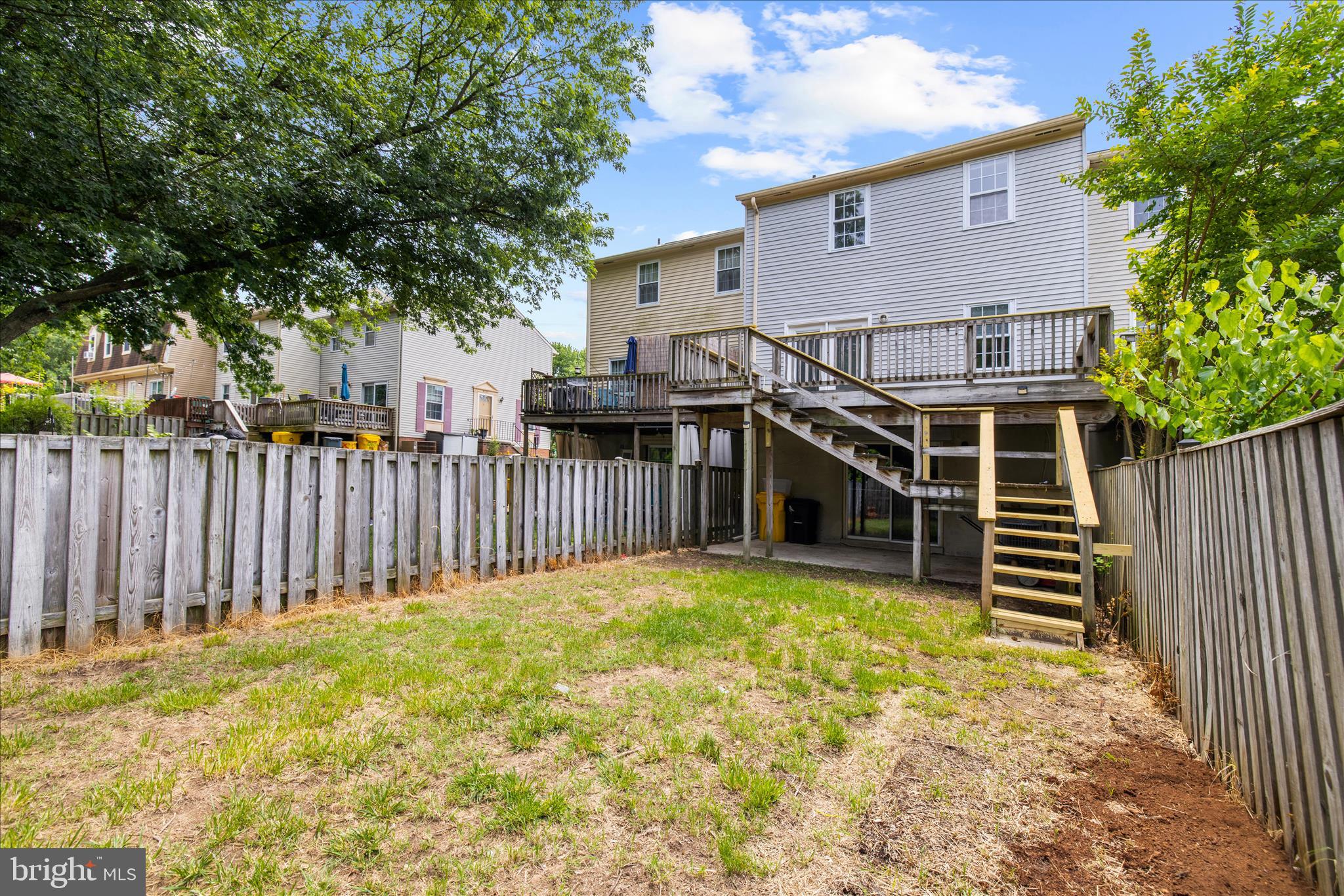 ELIZABETHS LANDING - Residential