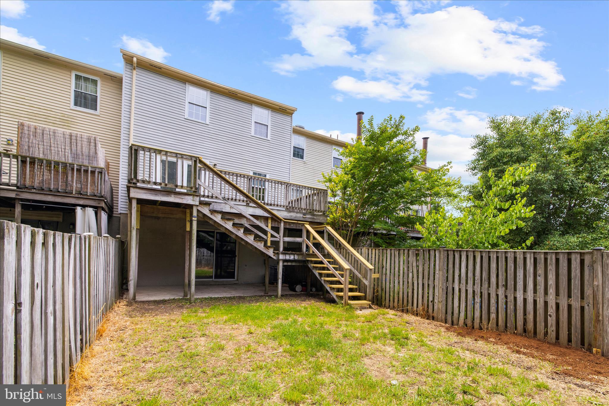 ELIZABETHS LANDING - Residential